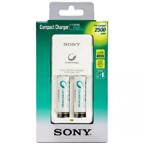 Chargeur SONY compact + 2 piles LR6 NiMH de 2500mAh (Recharge 2 piles LR6 ou LR03)