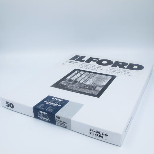 ILFORD - Papier argentique noir et blanc MG IV RC DE LUXE Perlé 44M (1771477) - 50 Feuilles 190 g/m2 24,0x30,5 cm