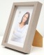 S223 vitrine (bois) avec passe-partout blanc