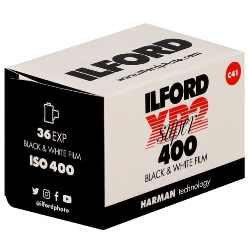 ILFORD - Film noir et blanc XP2 SUPER 400 Format 135 - 36 poses - Vendu par 10