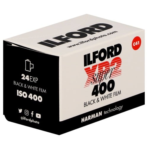 ILFORD - Film noir et blanc XP2 SUPER 400 Format 135 - 24 poses - Vendu par 10