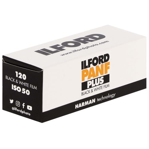 ILFORD - Film noir et blanc PAN F 50 Format 120 - à l'unité