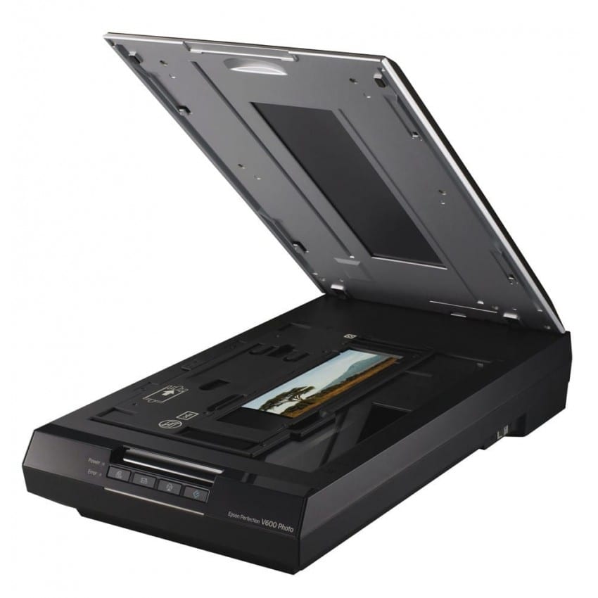Scanner EPSON Perfection V600 Format A4 Photos / Docs / Diapos / Films / Négatifs