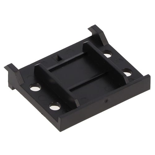 Clip pour barre centrale de renfort chassis