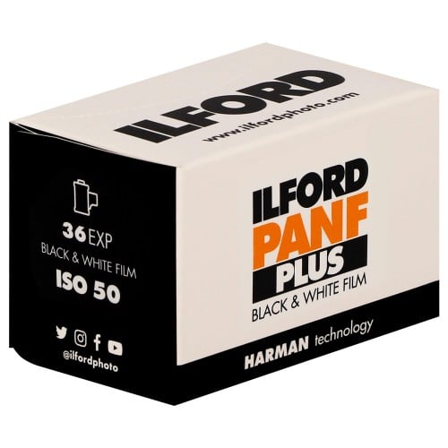 ILFORD - Film noir et blanc PAN F PLUS 50  Format 135 - 36P - Vendu par 10