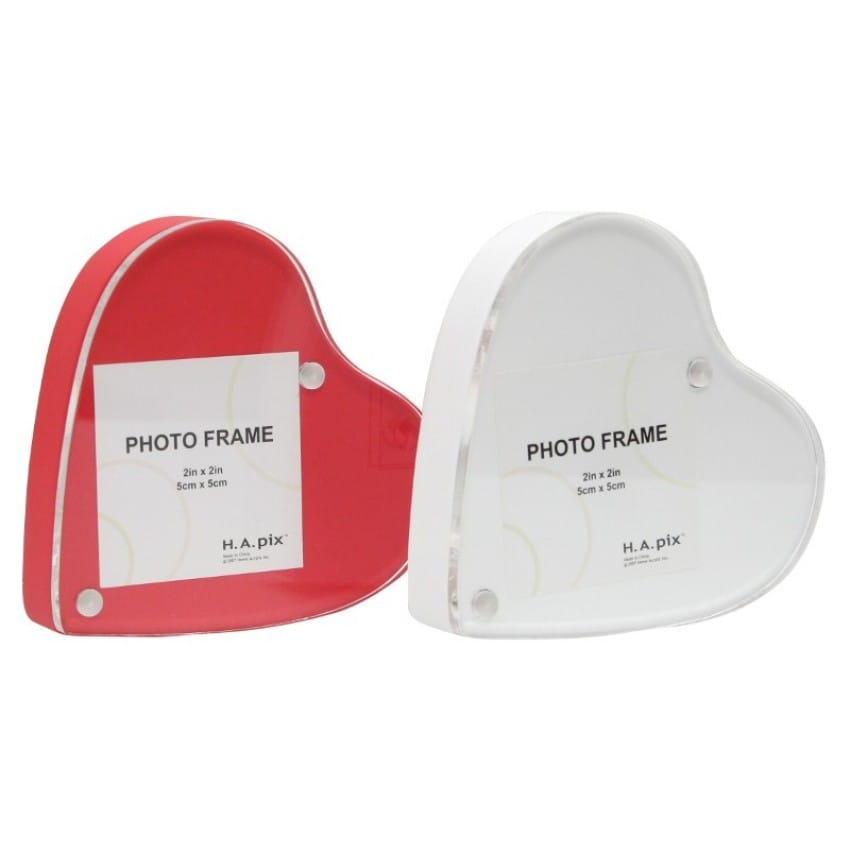 Cadre photo DEKNUDT forme cœur Hauteur 9,5cm - pour photo 5x5cm - Blanc ou rouge - Livraison coloris aléatoire si achat d'1 cadr